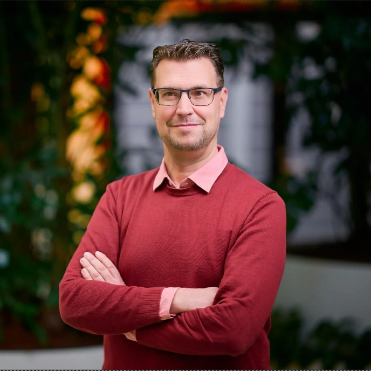 From AI Overload to Strategic Value: How E-commerce Leaders Should Approach AI